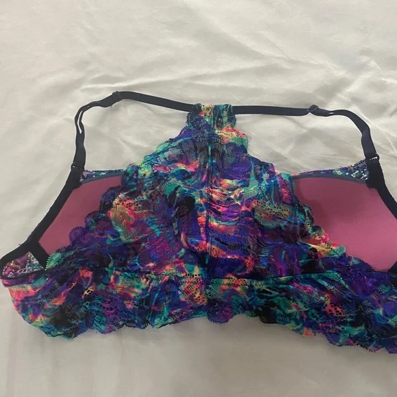 VS PINK multi floral lace racerback pushup bra - Picture 3 of 3